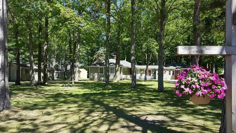 Hidden Haven Cottages Lake City Екстериор снимка